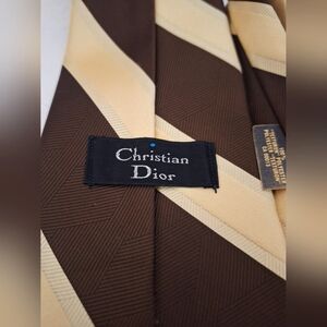 Vinatge Christian Dior 1970s texturon polyester brown cream necktie